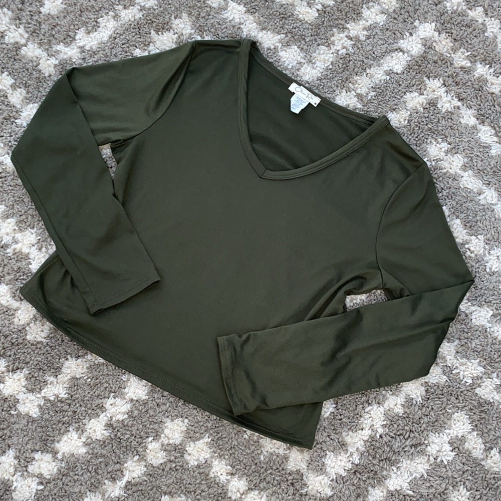 Olivia Rae Green Crop top size Large - Picture 1 of 9